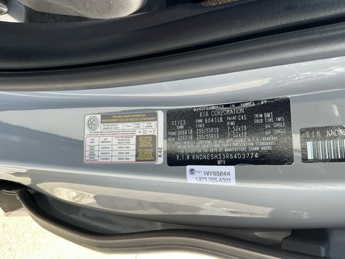 Used 2024 Kia Carnival SX Prestige FWD image 27