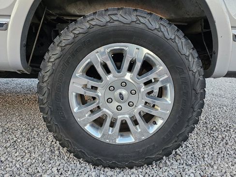 Used 2014 Ford F150 Platinum image 67