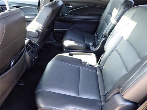 Used 2022 Honda Pilot Elite image 10