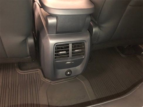 Used 2024 Ford Mustang Mach-E Premium image 31