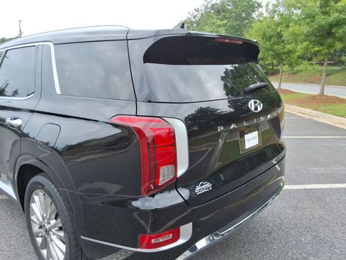 Used 2020 Hyundai Palisade Limited FWD image 13