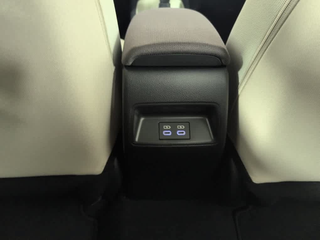 Used 2026 Toyota Corolla LE FWD image 18
