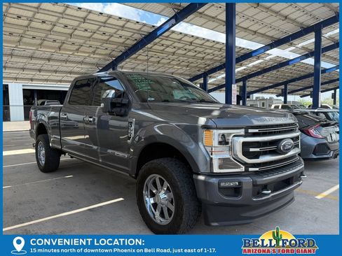 Used 2022 Ford F350 Platinum AWD/4WD image 6