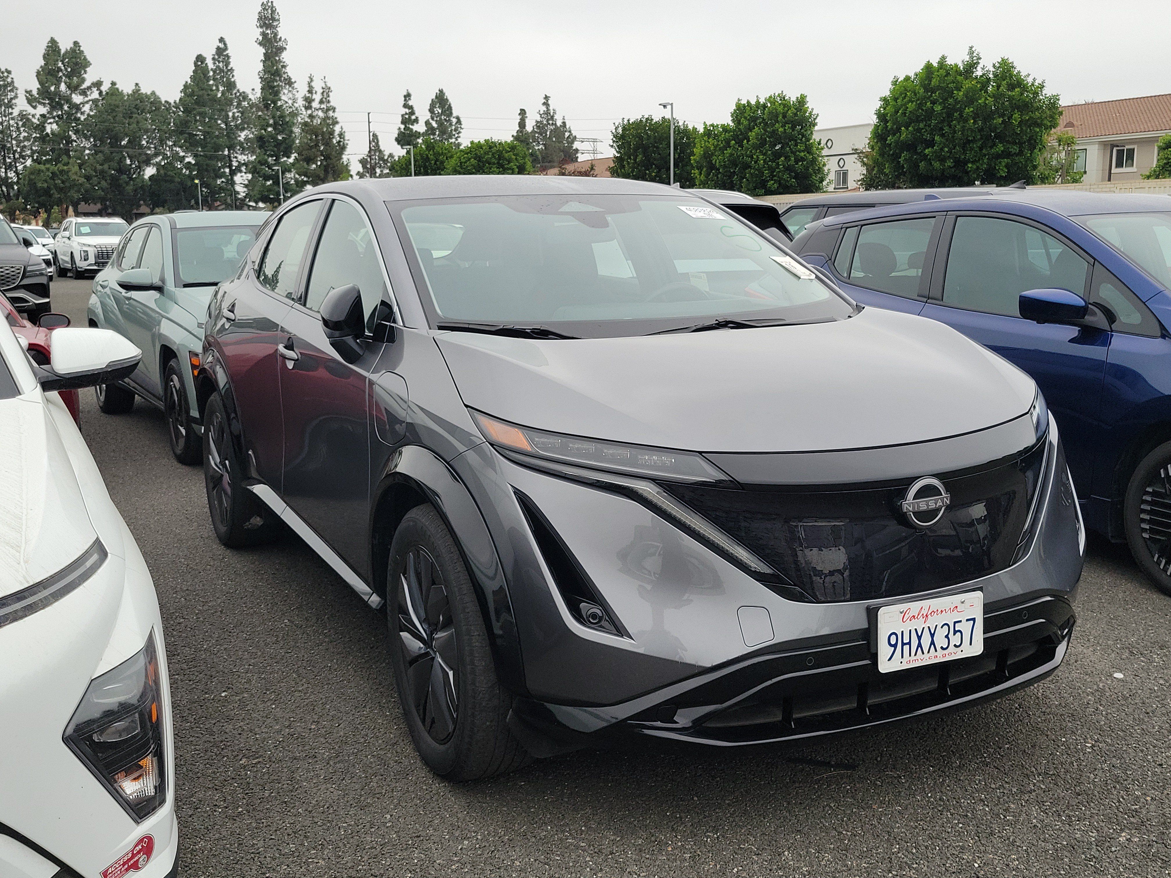 Used 2023 Nissan Ariya FWD image 3