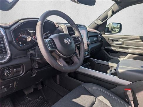 Used 2025 RAM 1500 Big Horn AWD/4WD image 9