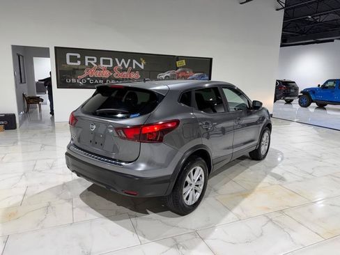 Used 2017 Nissan Rogue Sport S w/ S Appearance Package FWD image 12
