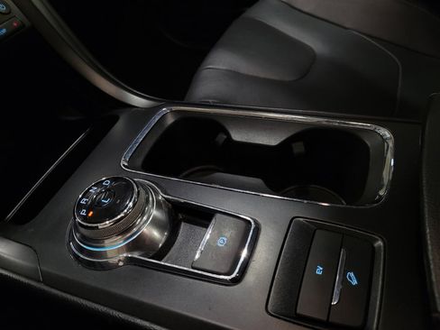 Used 2020 Ford Fusion Energi Titanium image 26