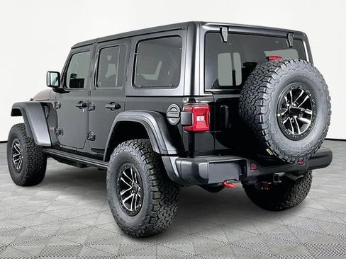 New 2026 Jeep Wrangler Unlimited Rubicon w/ Xtreme 35 Tire Package AWD/4WD image 4