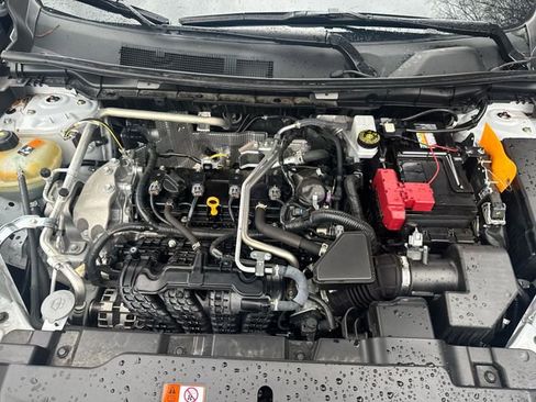 Used 2024 Mitsubishi Outlander SE image 21