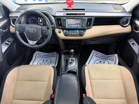 Used 2018 Toyota RAV4 XLE FWD image 22