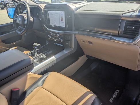 Used 2023 Ford F150 Lariat w/ Max Trailer Tow Package image 32