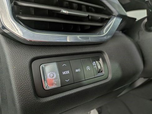 Certified 2025 GMC Acadia Elevation AWD/4WD image 20