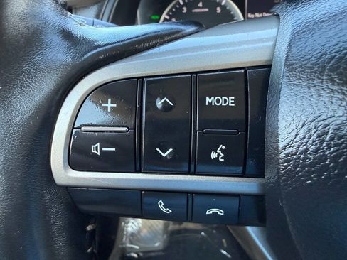 Used 2017 Lexus RX 350 Base AWD 4dr SUV w/ Premium Package image 35