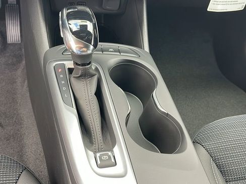 New 2026 Buick Envista Sport Touring w/ Convenience I Package FWD image 18