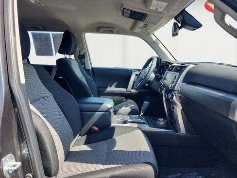 Certified 2021 Toyota 4Runner SR5 AWD/4WD image 15