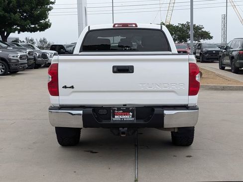 Used 2019 Toyota Tundra SR5 w/ SR5 Upgrade Package AWD/4WD image 7