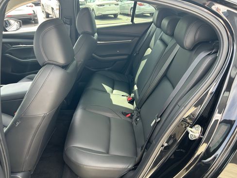 Used 2025 MAZDA MAZDA3 s image 25