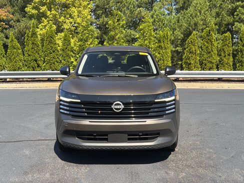 Used 2025 Nissan Kicks S FWD image 9