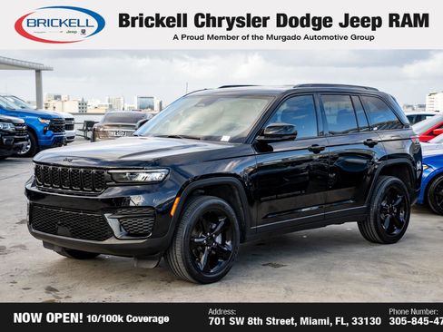 Used 2024 Jeep Grand Cherokee Altitude image 1