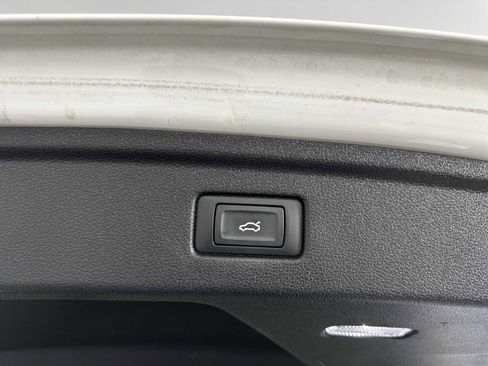 Used 2021 Audi A5 2.0T Premium image 26