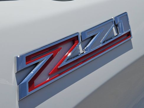 New 2026 Chevrolet Silverado 1500 LT Trail Boss w/ Convenience Package II AWD/4WD image 13