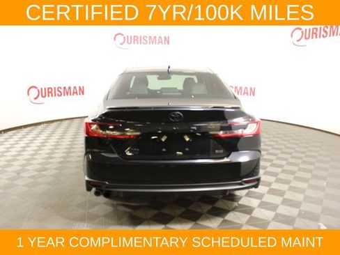 Used 2025 Toyota Camry SE w/ Multimedia Upgrade Package AWD/4WD image 7