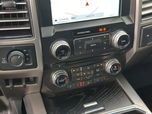 Used 2018 Ford F250 Platinum w/ Platinum Ultimate Package image 19