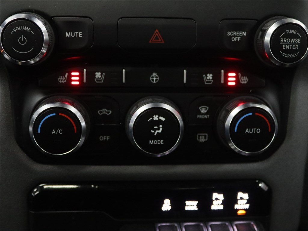 Used 2021 RAM 1500 Sport w/ Level 2 Equipment Group AWD/4WD image 27