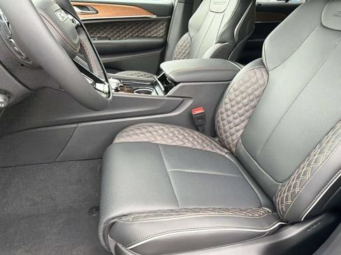 New 2026 Jeep Grand Cherokee Summit AWD/4WD image 24