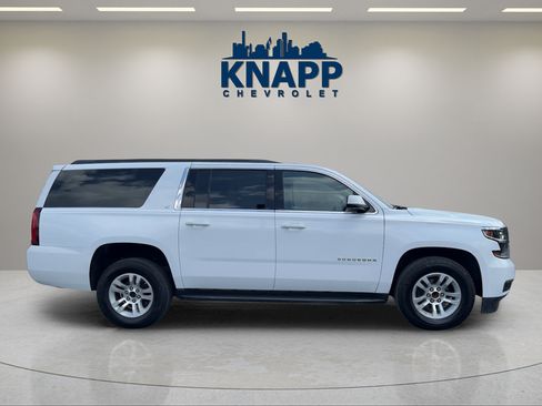 Used 2020 Chevrolet Suburban LT RWD image 6