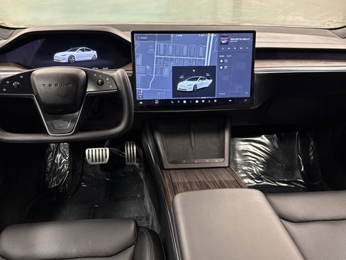 Used 2022 Tesla Model S Base image 23