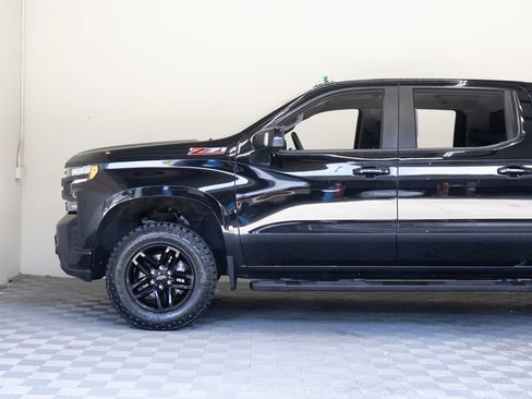 Used 2022 Chevrolet Silverado 1500 LT Trail Boss w/ Safety Package AWD/4WD image 8