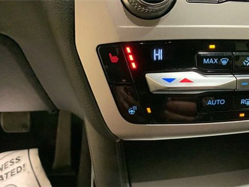 Certified 2021 Ford Explorer XLT w/ Equipment Group 202A image 44