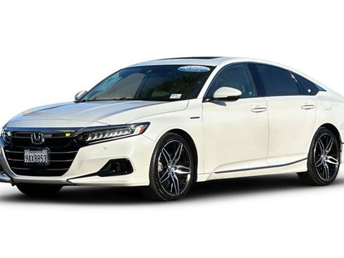 Certified 2022 Honda Accord Touring image 2