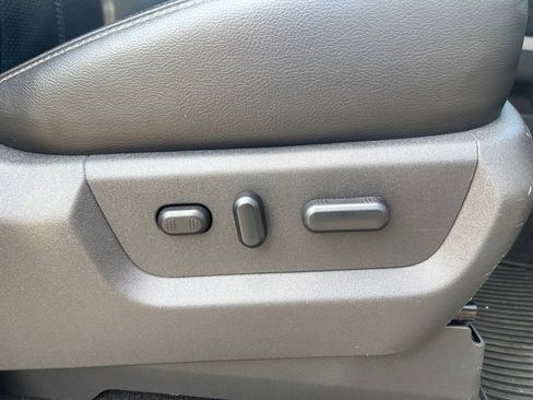 Used 2012 Ford F350 Lariat w/ Lariat Ultimate Pkg image 35