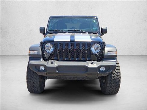 Used 2022 Jeep Wrangler Unlimited Sport AWD/4WD image 2