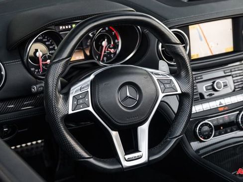 Used 2013 Mercedes-Benz SL 63 AMG image 6