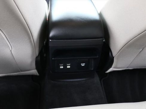 Used 2019 Ford Ranger XLT w/ Equipment Group 301A Mid image 16