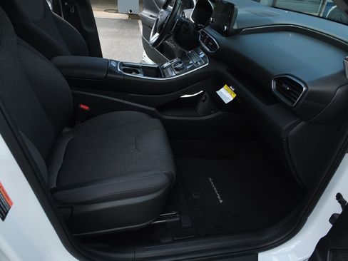 Used 2022 Hyundai Santa Fe XRT FWD image 13