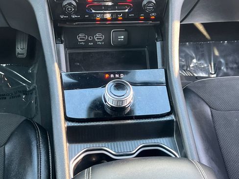 Used 2024 Jeep Grand Cherokee L Laredo image 19