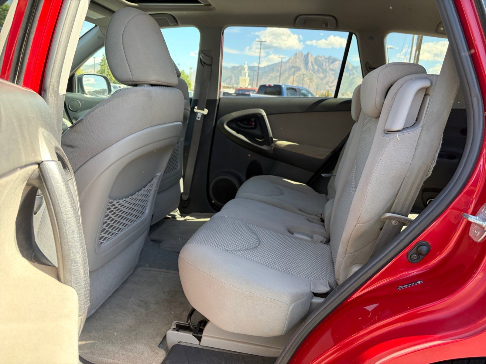 Used 2011 Toyota RAV4 4WD w/ Upgrade Value Pkg image 25