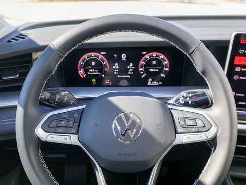 New 2026 Volkswagen Tiguan SE image 20