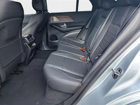 New 2025 Mercedes-Benz GLE 580 4MATIC image 13