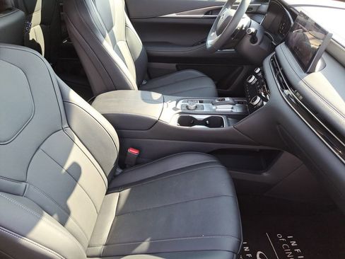 Used 2026 INFINITI QX60 Luxe w/ Cargo Package image 28