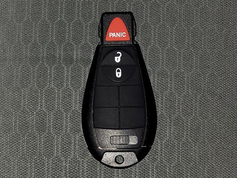 Used 2016 RAM 1500 Express image 32