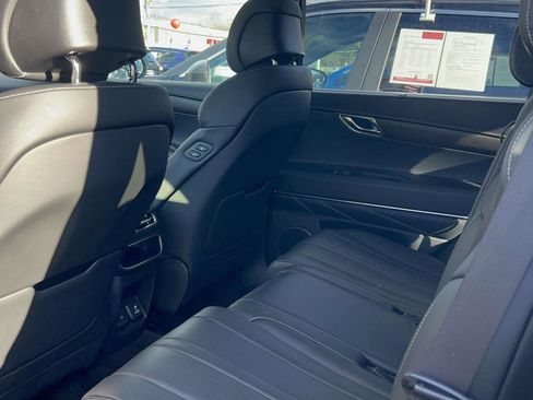 Used 2024 Genesis GV80 2.5T image 33