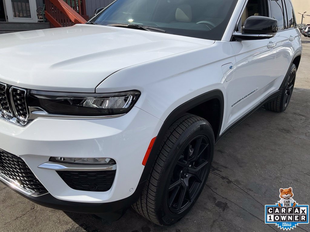 Used 2023 Jeep Grand Cherokee 4WD 4xe w/ Luxury Tech Group II image 93