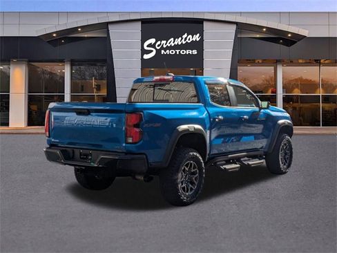 Used 2024 Chevrolet Colorado ZR2 w/ ZR2 Convenience Package III image 5