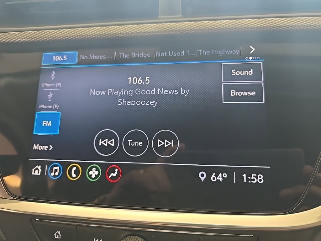 Used 2020 Buick Encore GX Select AWD/4WD image 22