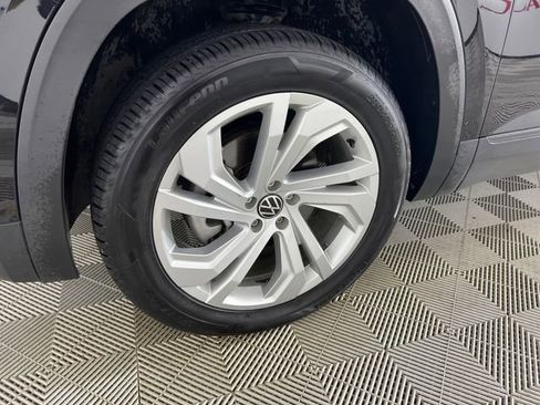 Used 2022 Volkswagen Atlas SE AWD/4WD image 25